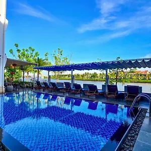 https://riverside-white-house-villas.hotelsofhoian.com
